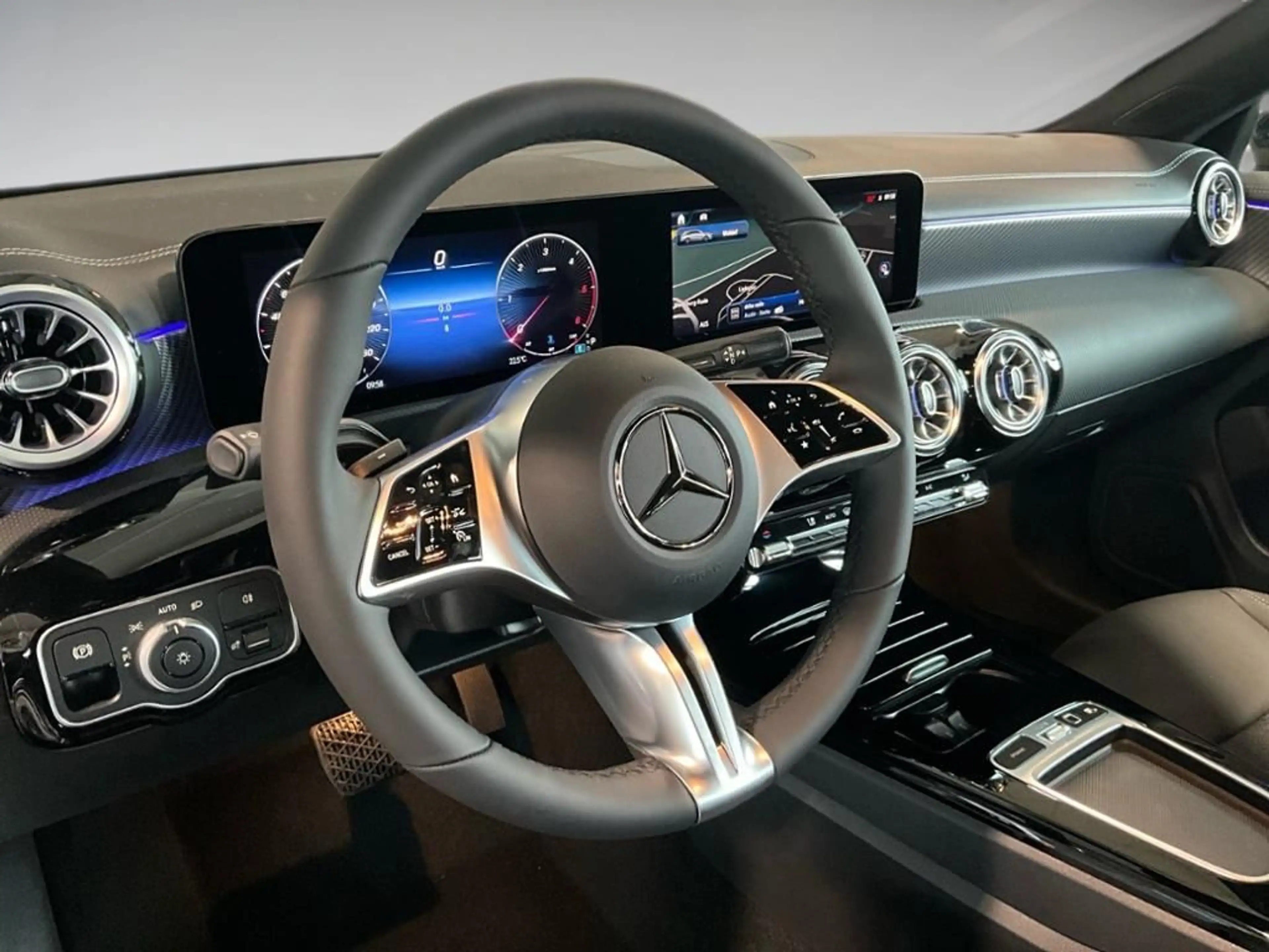 Mercedes-Benz CLA 200 CLA 200 d SB Progressive 360 AHK AUT Kam. KlimaA — photo 11