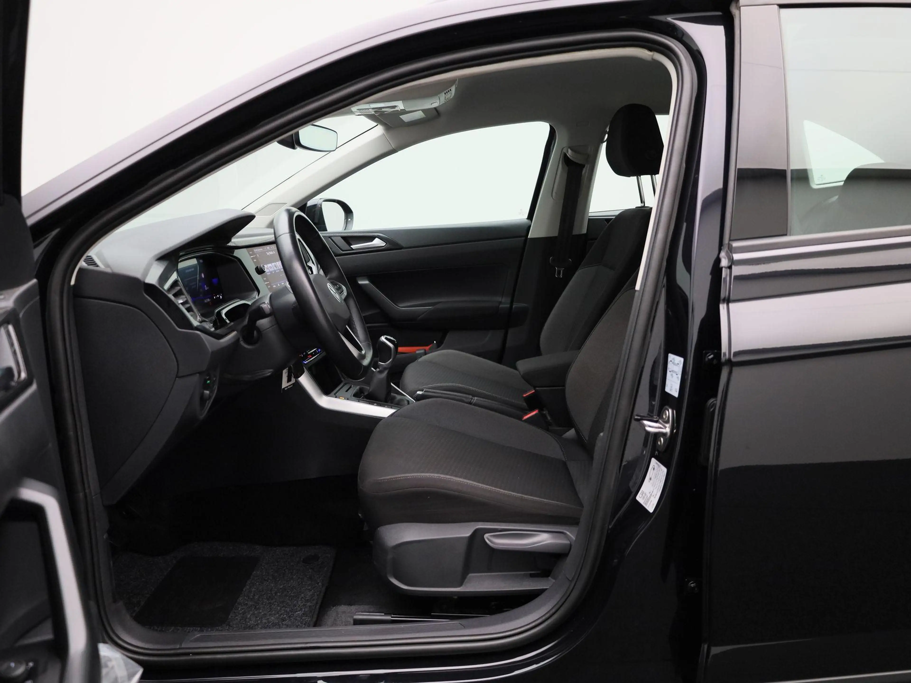Volkswagen Taigo 1.0 TSI Life Business — photo 9