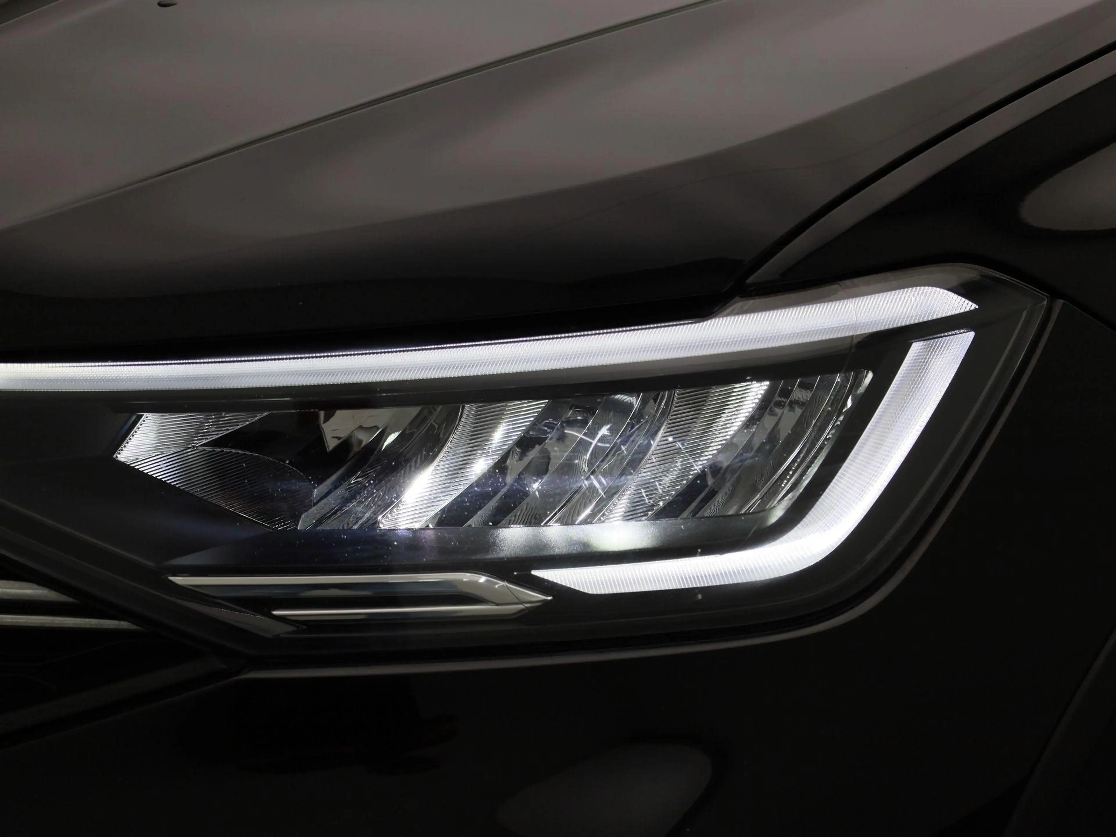 Volkswagen Taigo 1.0 TSI Life Business — photo 14