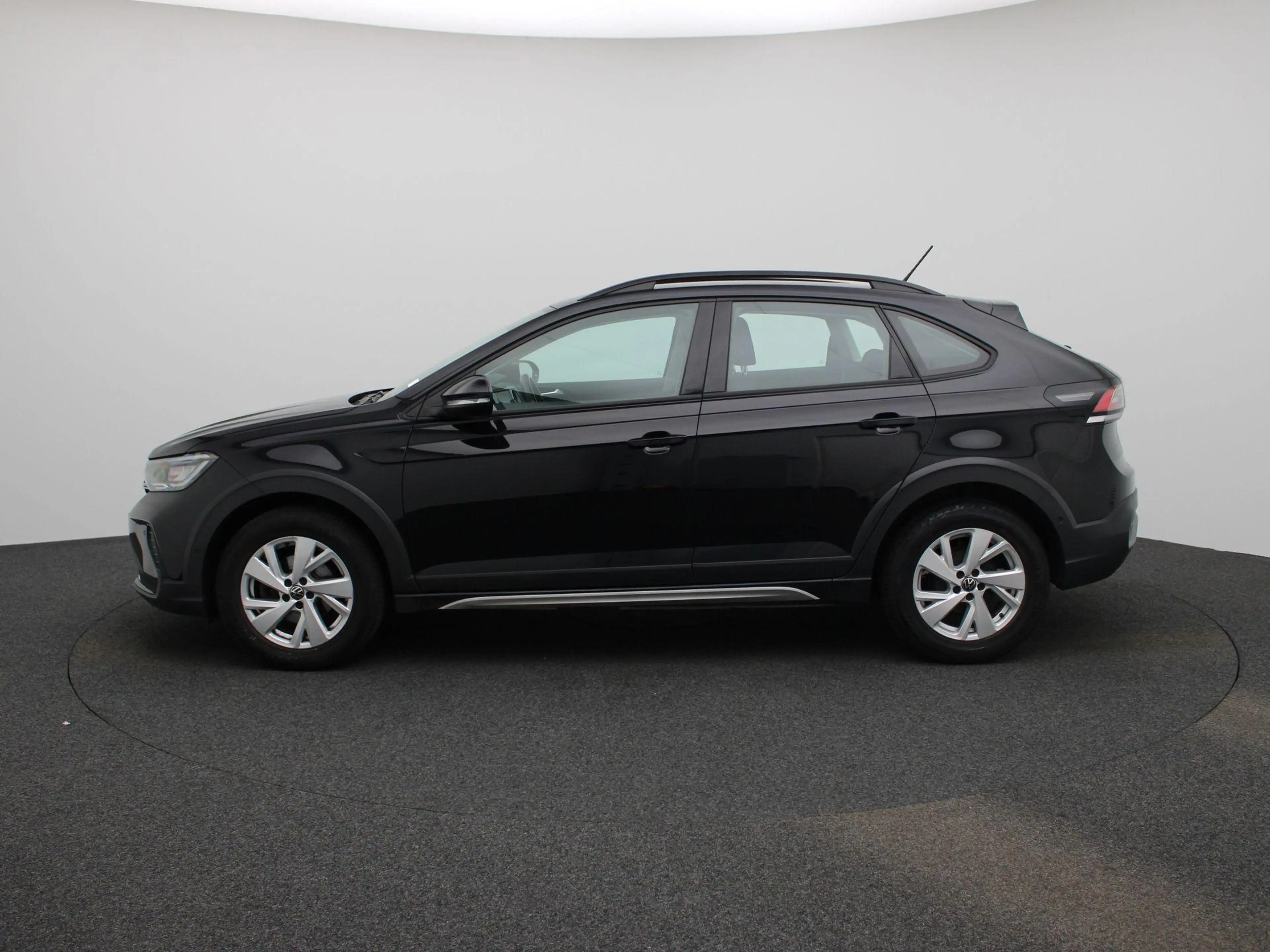 Volkswagen Taigo 1.0 TSI Life Business — photo 4
