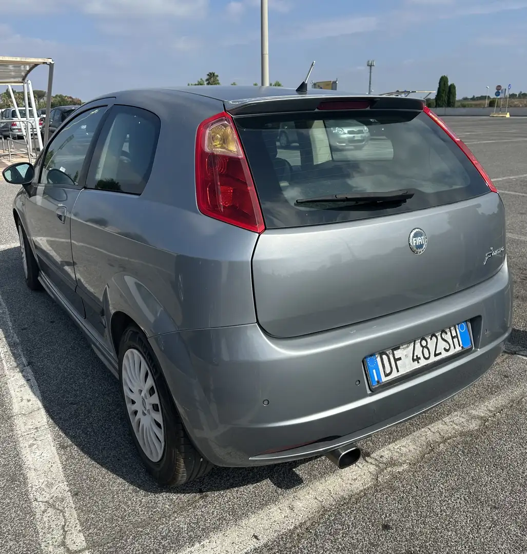 Fiat Grande Punto 3p 1.3 mjt 16v Sport 90cv 6m - 1