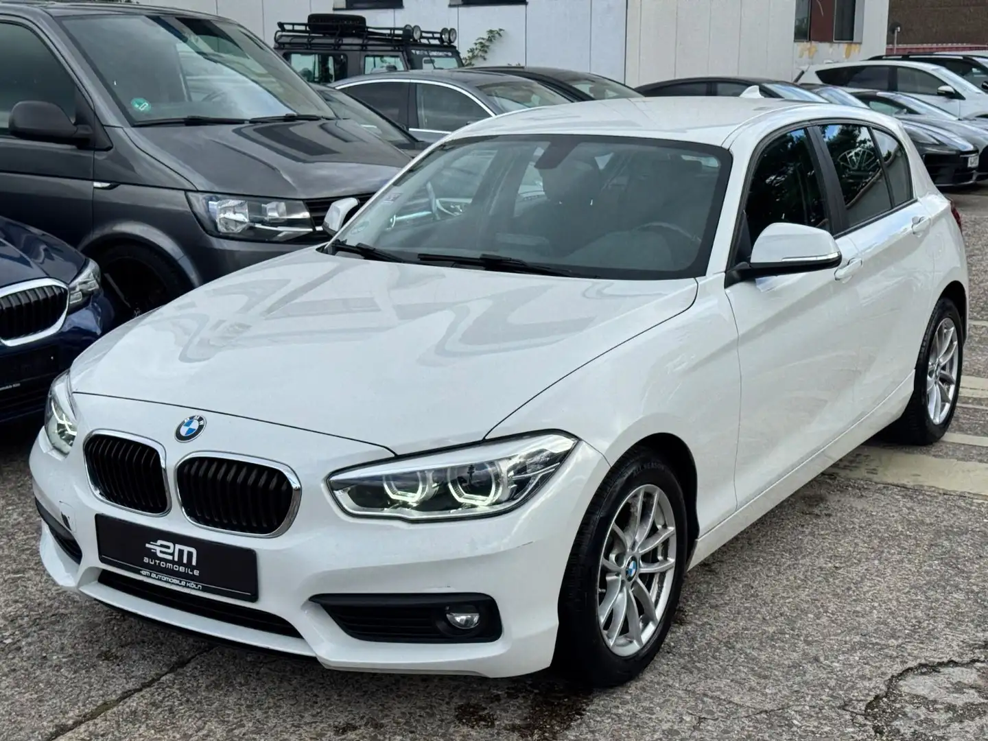 BMW 118 i Advantage/4-Türig/Automatik/Navi/LED Blanc - 2