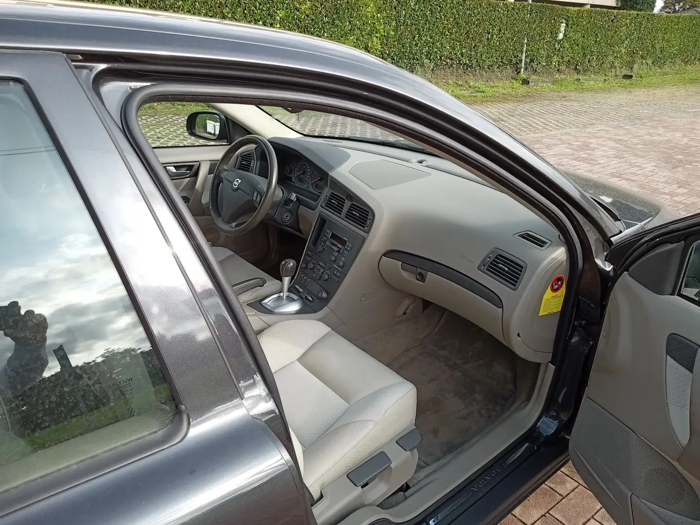 Volvo S60 Optima 2.4 Benzina Grigio - 2
