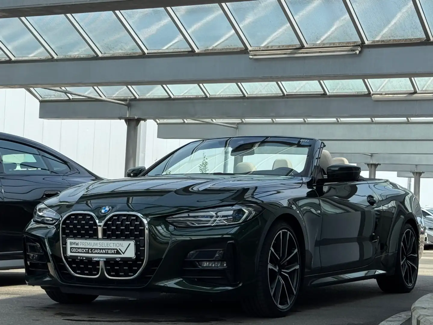 BMW 430 i Cabrio M-Sport Merino/Carbon/HK 2.J.GARANTIE Vert - 2