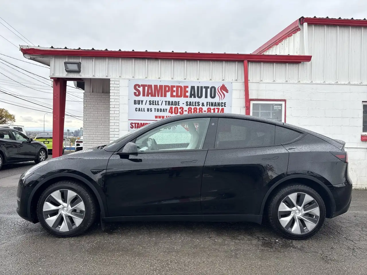 Tesla Model Y снимка Tesla Model Y