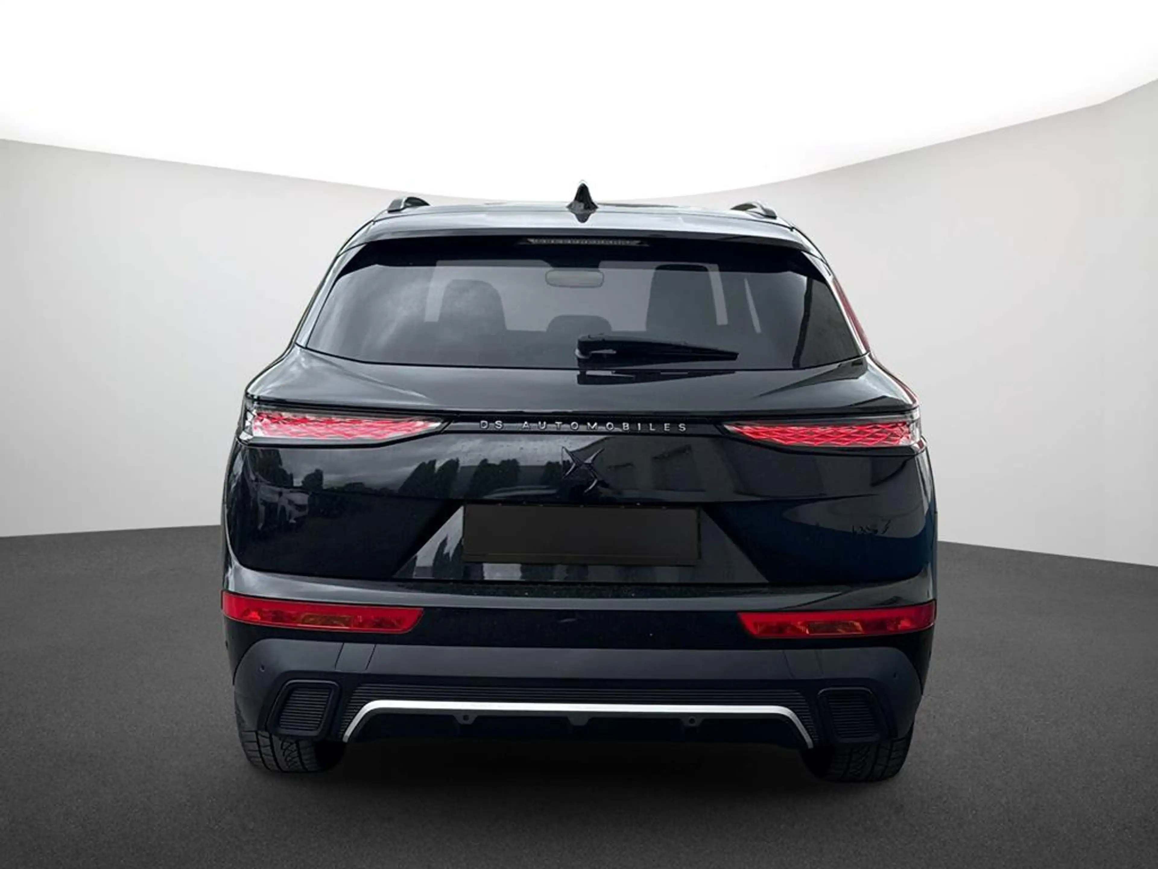 DS Automobiles DS 7 Performance Line+ Blue HDI 130 — photo 3