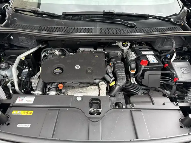 DS Automobiles DS 7 view 5