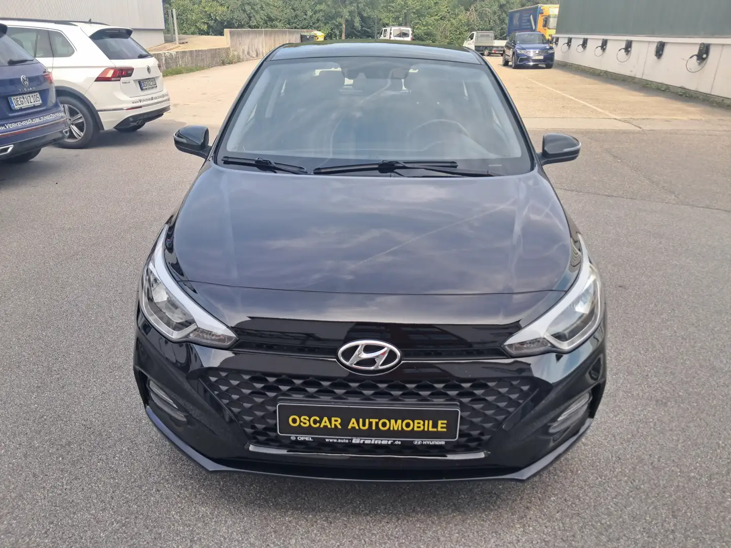 Hyundai i20 Trend-AUTOMATIK-SCHECKHEFT-KAMERA- Schwarz - 2