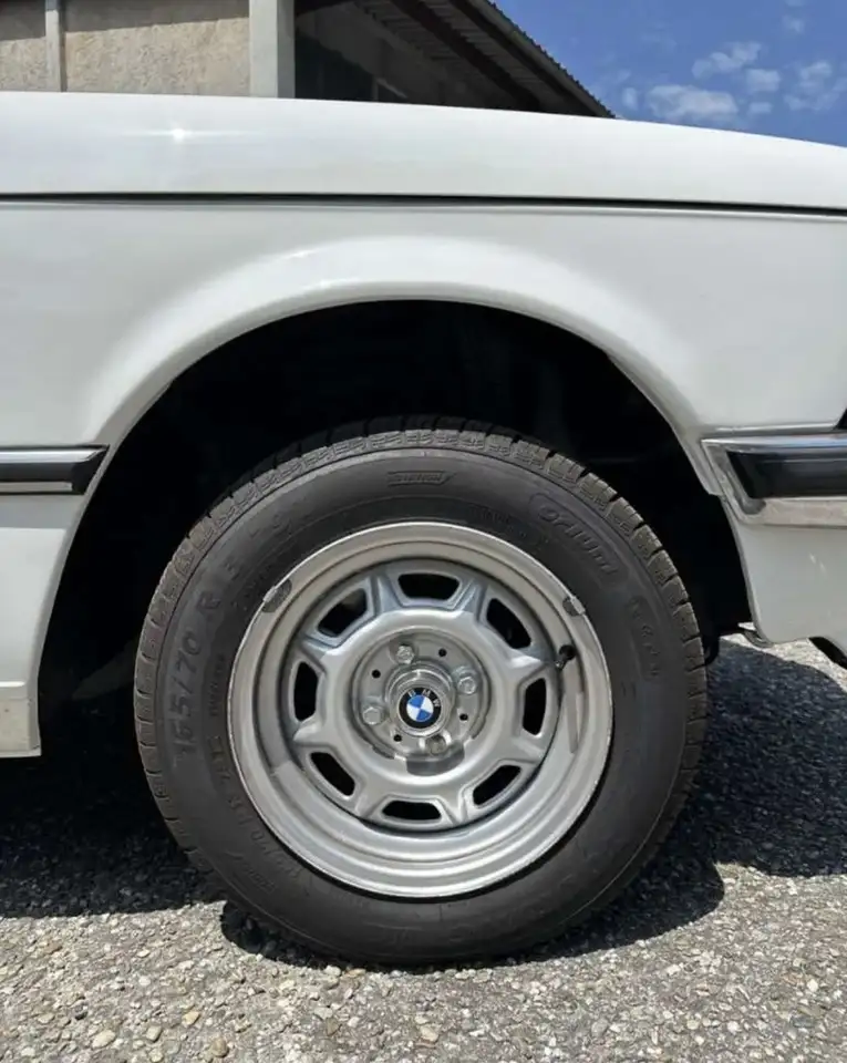 BMW 315 (E21), foto 5