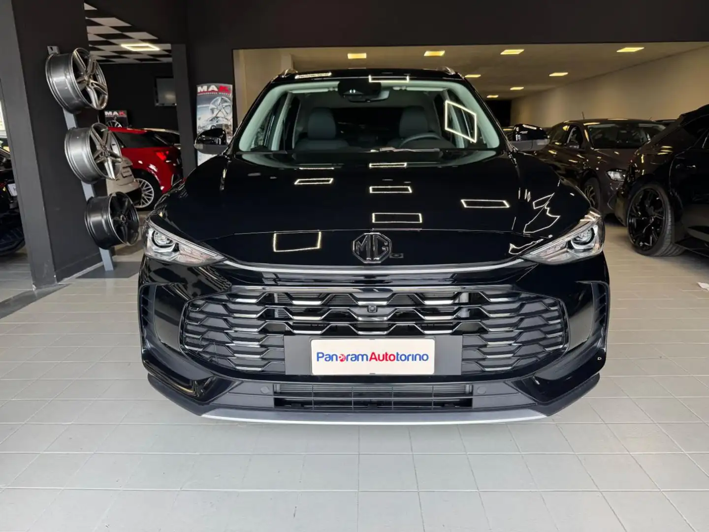 MG ZS 1.5 Hybrid+ Comfort Nero - 2