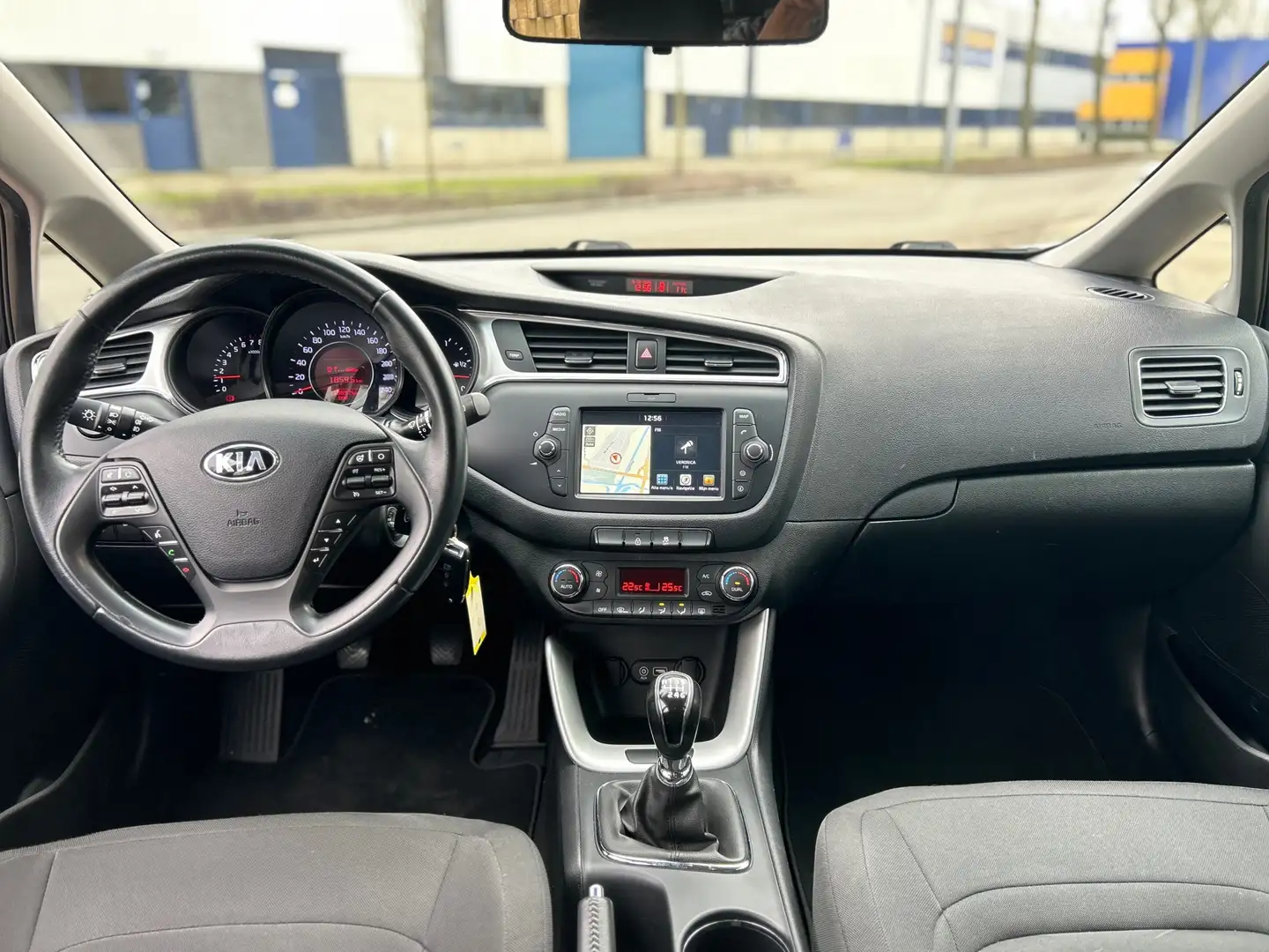 Kia Ceed SW / cee'd SW Sportswagon 1.0 T-GDi Design Edition Zwart - 2