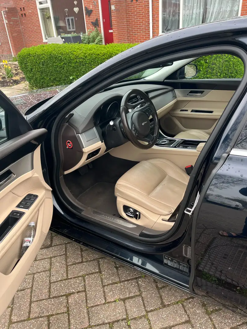 Jaguar XF 2.0d Portfolio Zwart - 2