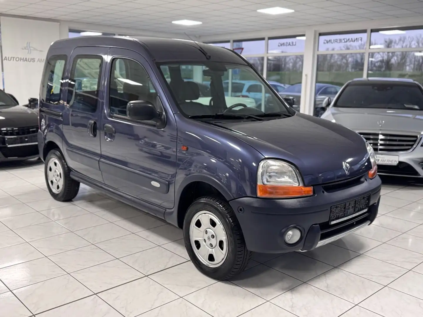 Renault Kangoo 1.6 16V 4x4+El-Fenster+Klima+AHK+2.Hand Blau - 1
