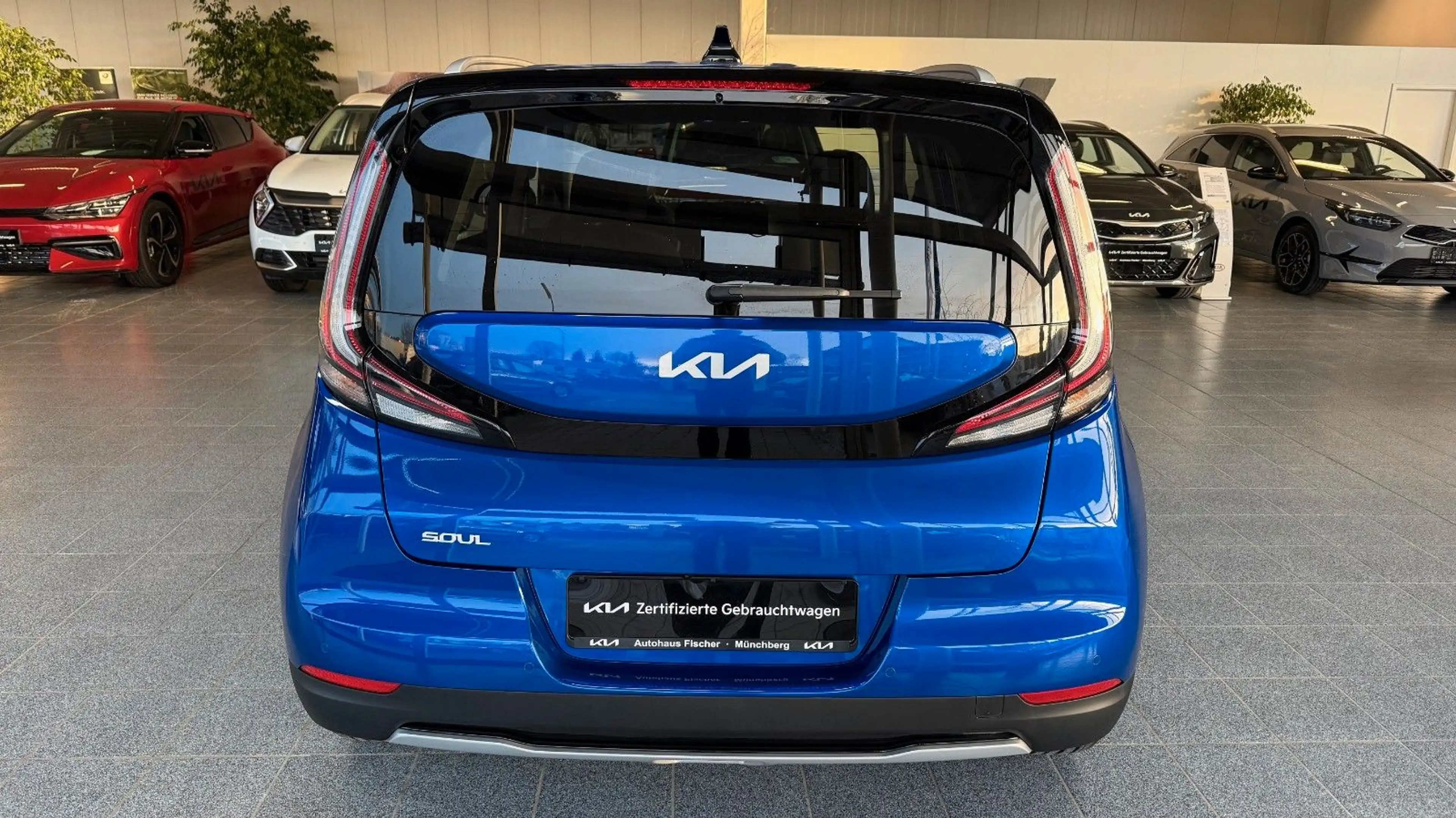 Kia Soul e-Soul Inspiration 64 kWh WP, Glasdach — photo 3
