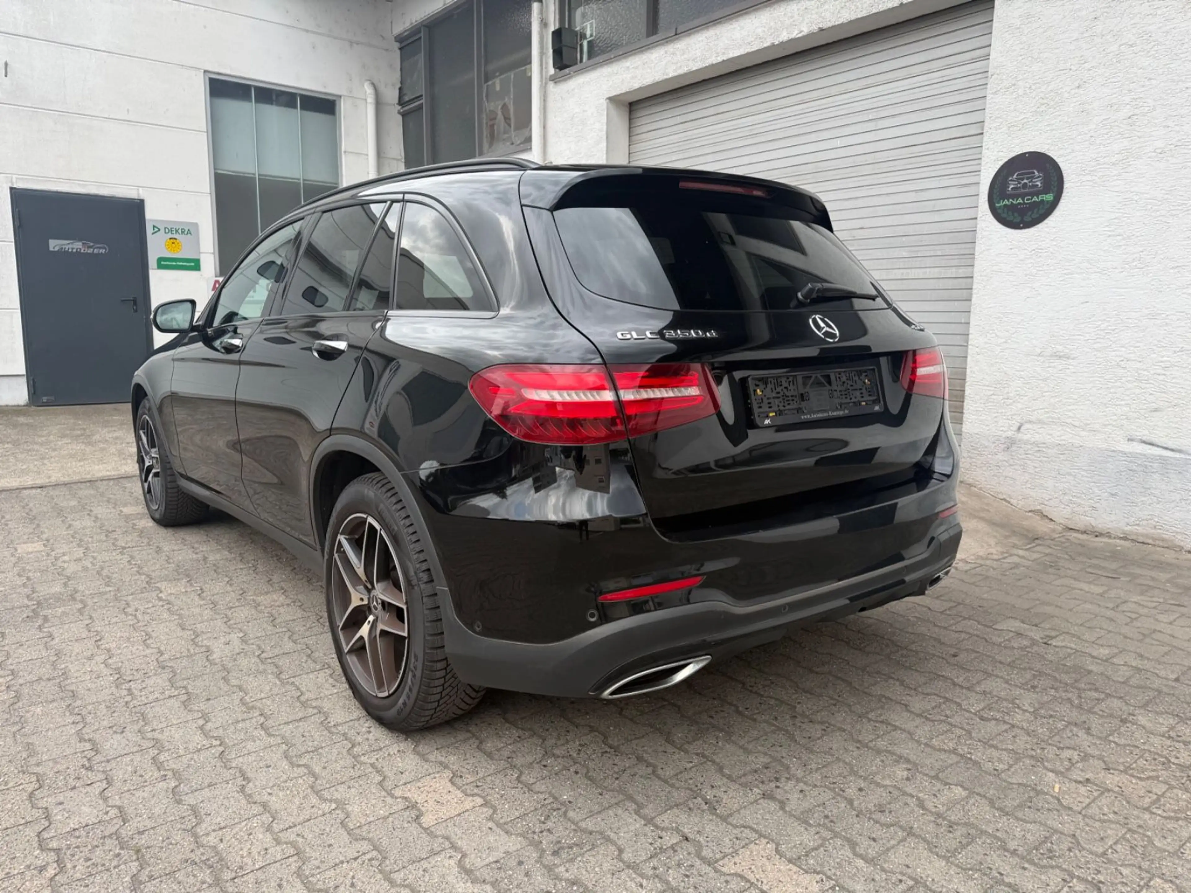 Mercedes-Benz GLC 350 d 4Matic AMG Line Motor 50Km — photo 6