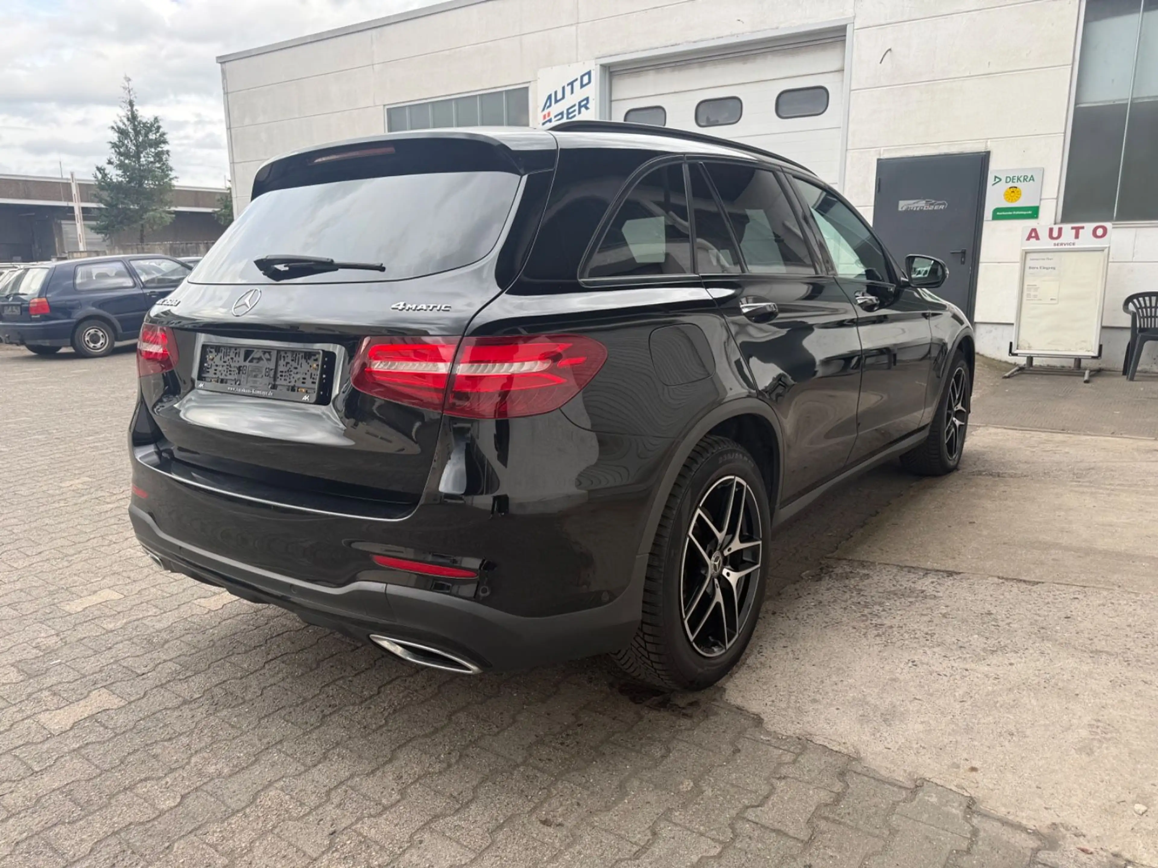 Mercedes-Benz GLC 350 d 4Matic AMG Line Motor 50Km — photo 8