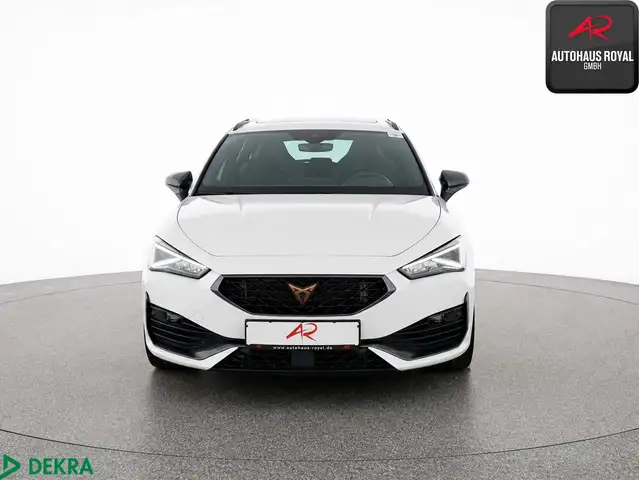 Cupra Leon view 8