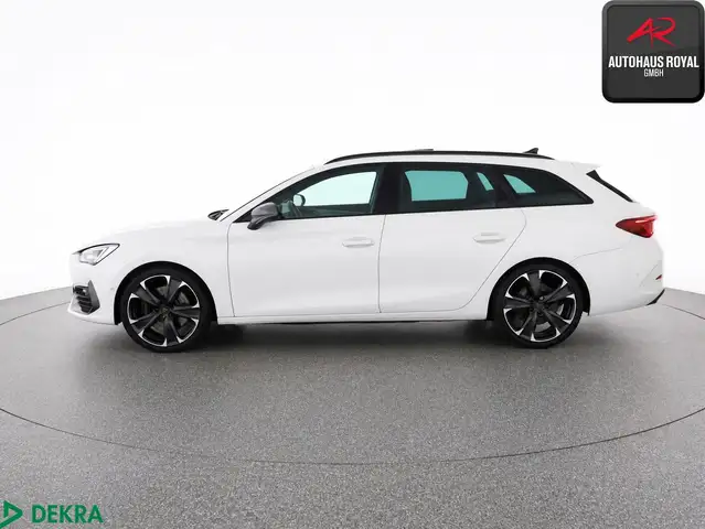 Cupra Leon view 2