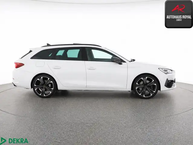 Cupra Leon view 6