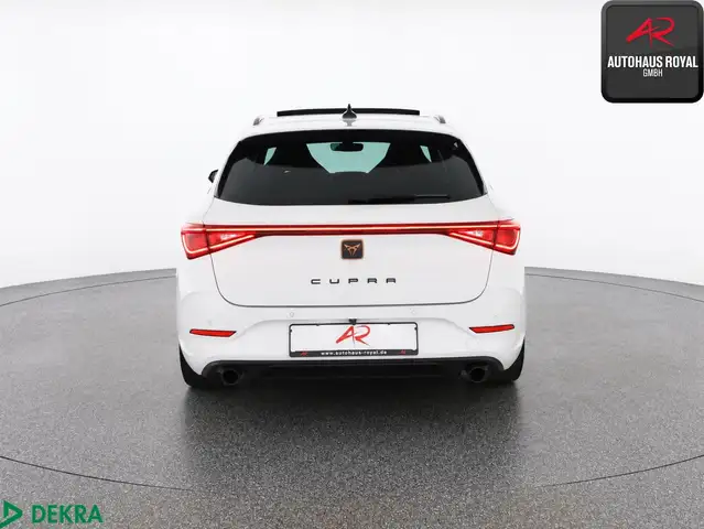 Cupra Leon view 4