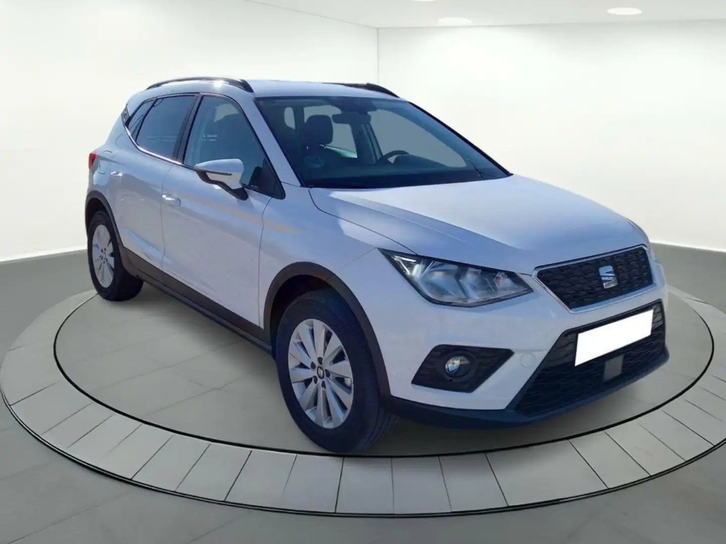 SEAT Arona 1.0 TSI Ecomotive S&S Style 95 Weiß - 2