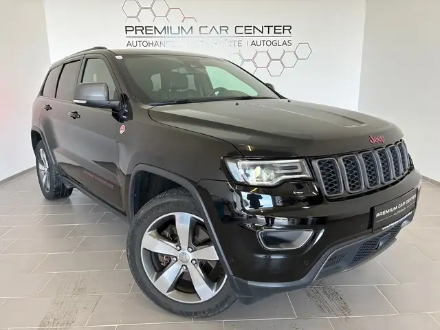 Jeep Grand Cherokee 3.0 CRD Trailhawk ACC / KAMERA / LED / AHV / NAVI