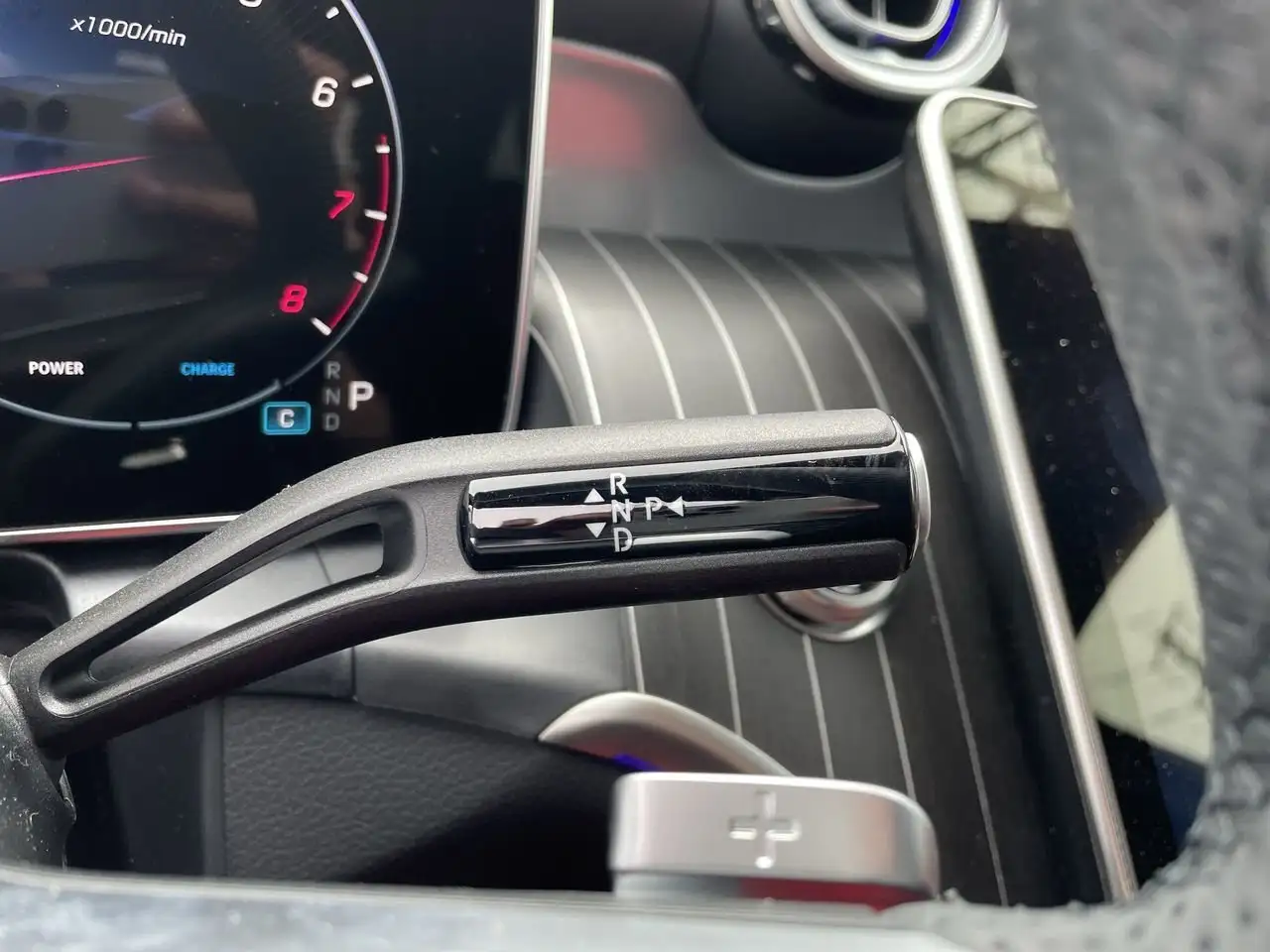 Mercedes-Benz GLC снимка Mercedes-Benz GLC