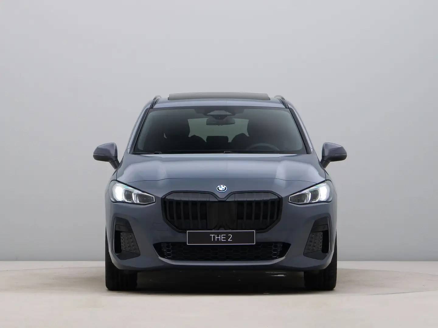 BMW 225 2 Serie Active Tourer 225e xDrive Grijs - 2