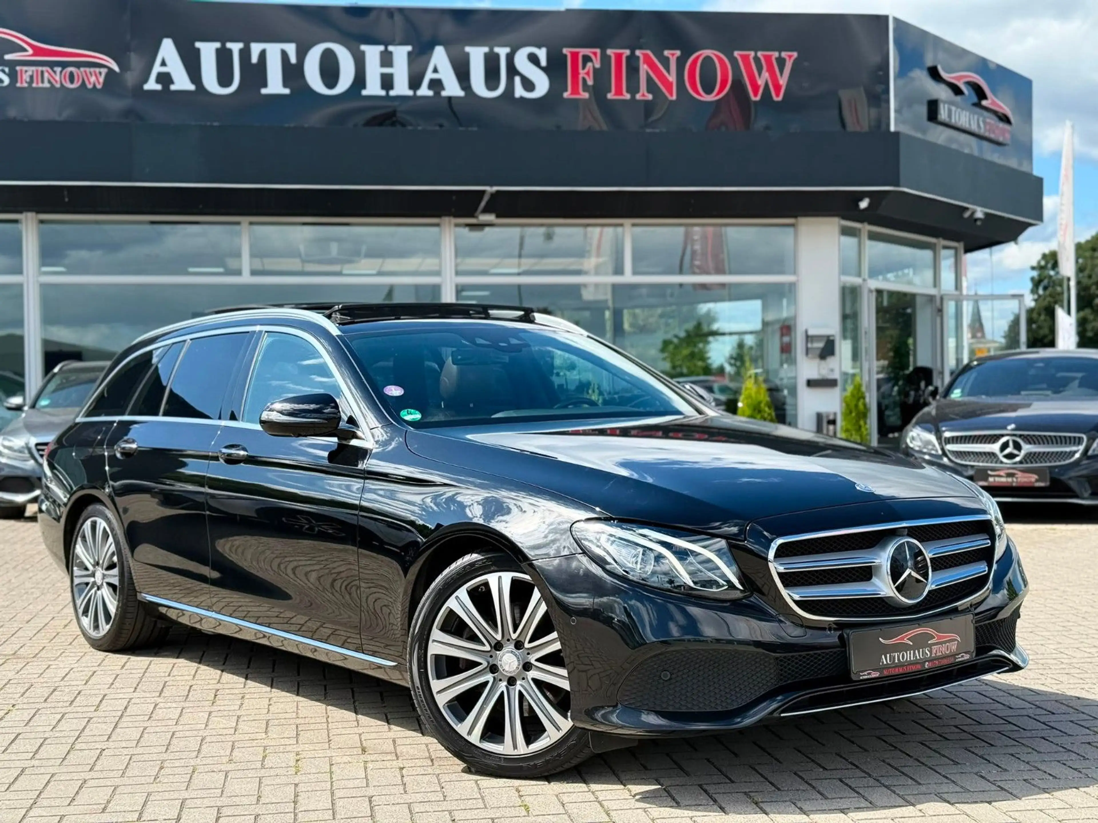 Mercedes-Benz E 250 CGI T 9G-TRONIC"AVANTGARDE"PANO*STANDH.*360