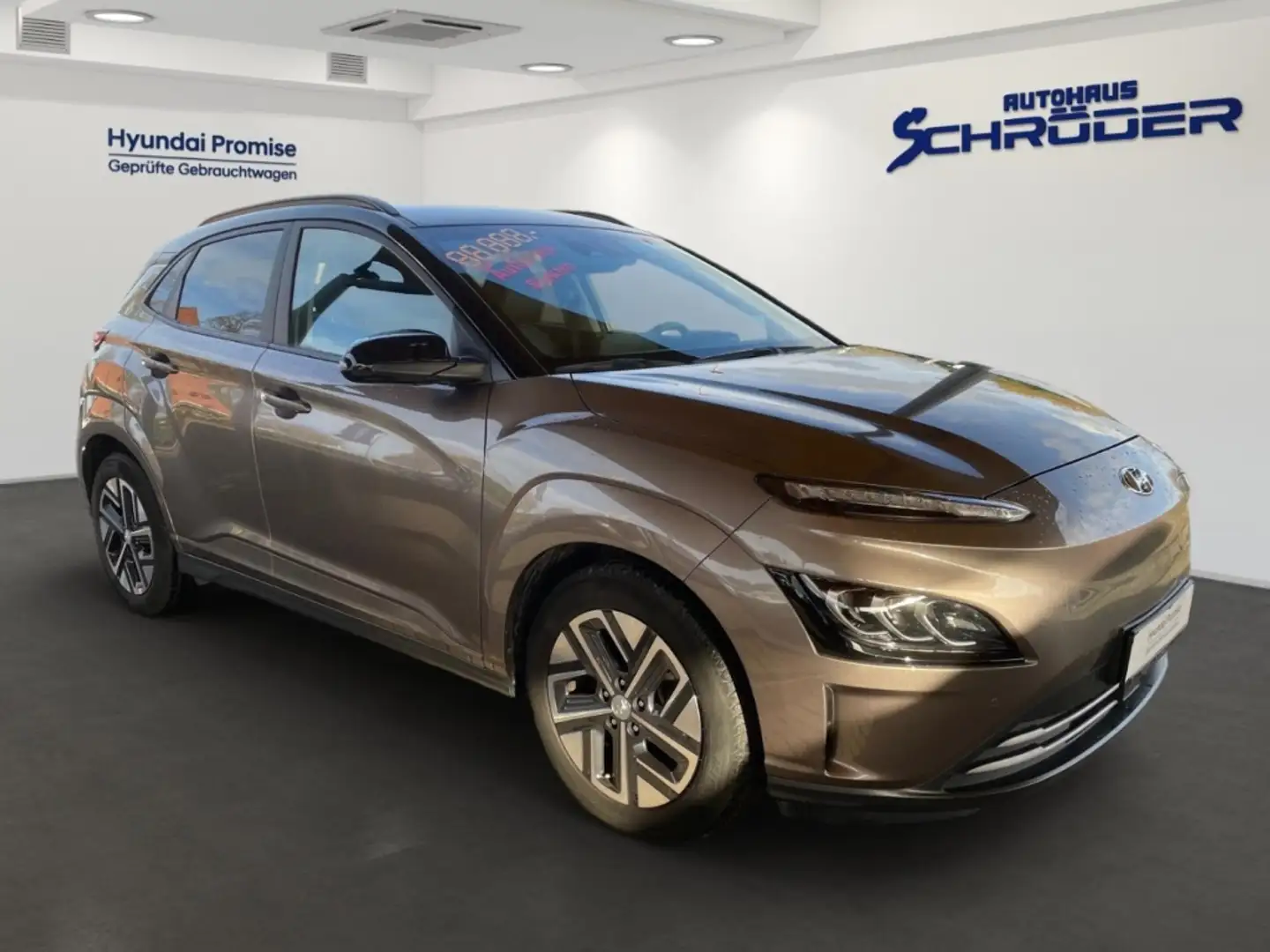 Hyundai KONA Elektro 64 kWh (150 kW) Prime Sitzpaket Navi Kamer Silber - 2