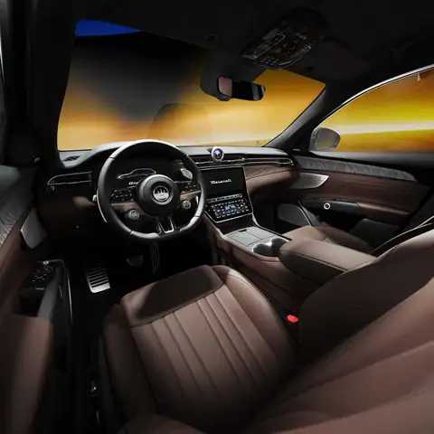 Maserati Grecale view 7
