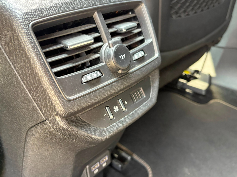 Peugeot 5008 1.2 PureTech GT| PANO| ALCANTARA|FOCAL|MEMORY| — photo 21