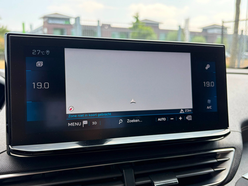 Peugeot 5008 1.2 PureTech GT| PANO| ALCANTARA|FOCAL|MEMORY| — photo 41