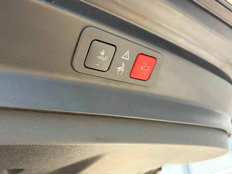 Peugeot 5008 1.2 PureTech GT| PANO| ALCANTARA|FOCAL|MEMORY| — photo 16