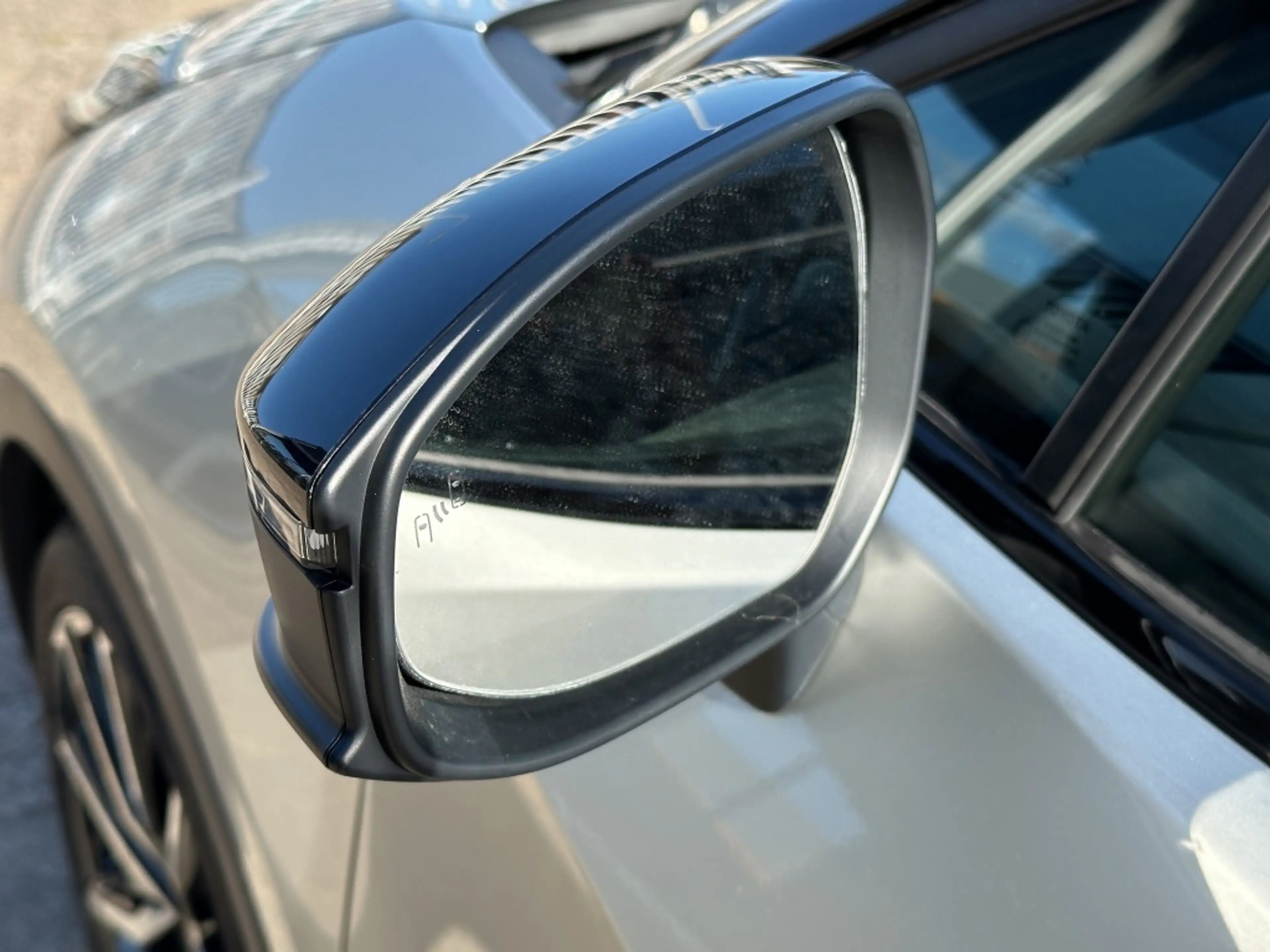Toyota C-HR 2.0 Hyb 200 GR Pr AWD Pano JBL Led 360g — photo 12