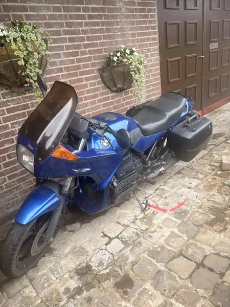 BMW K 75