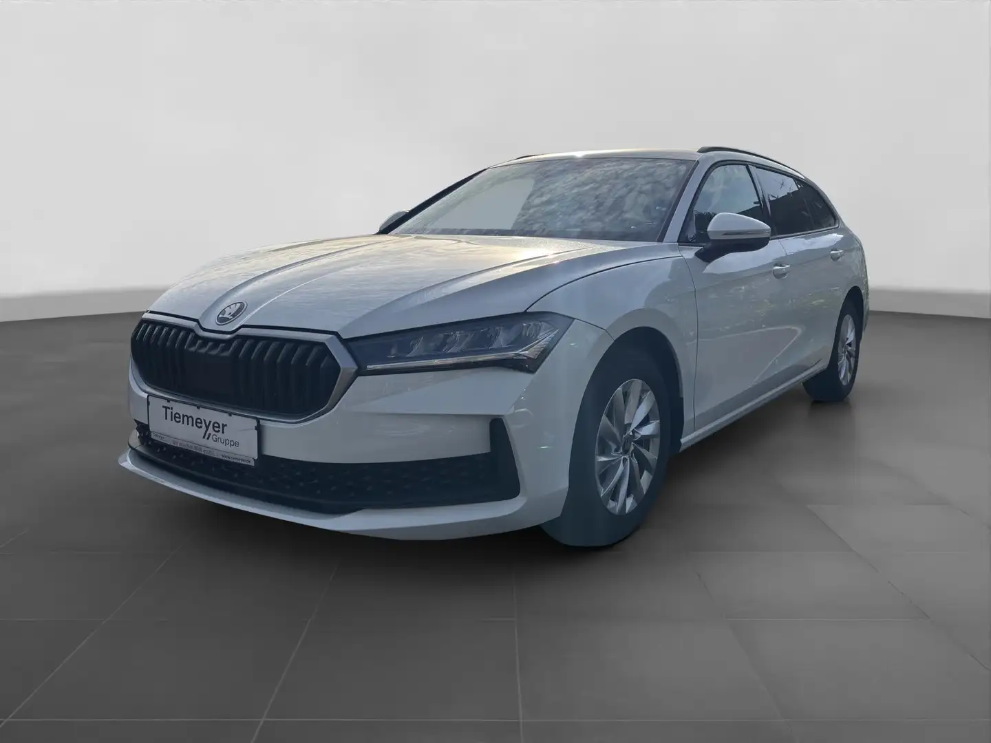 Skoda Superb Combi 1.5 TSI DSG ESSENCE NAVI SITZH VIRT Blanc - 2