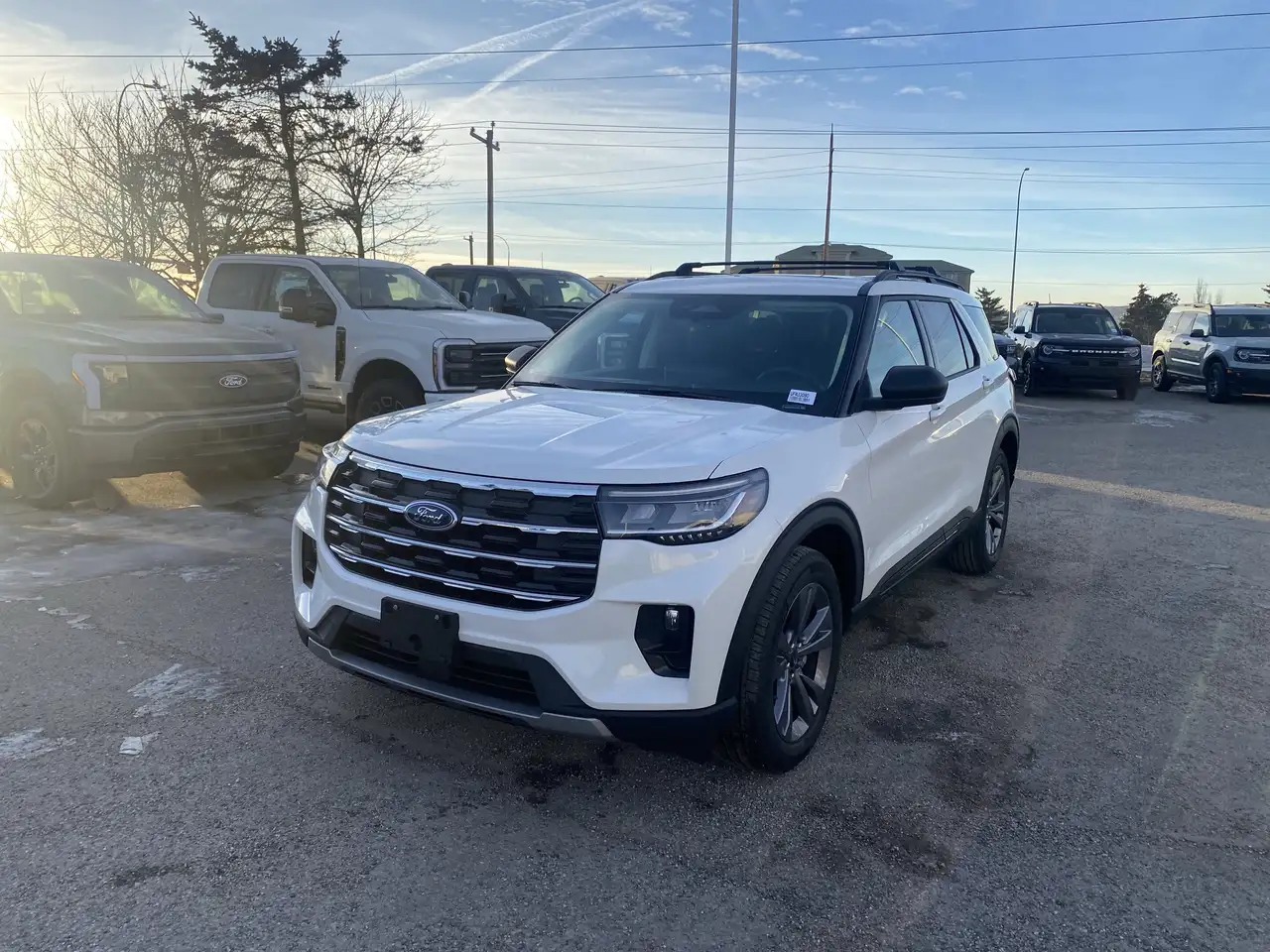 Ford Explorer снимка Ford Explorer