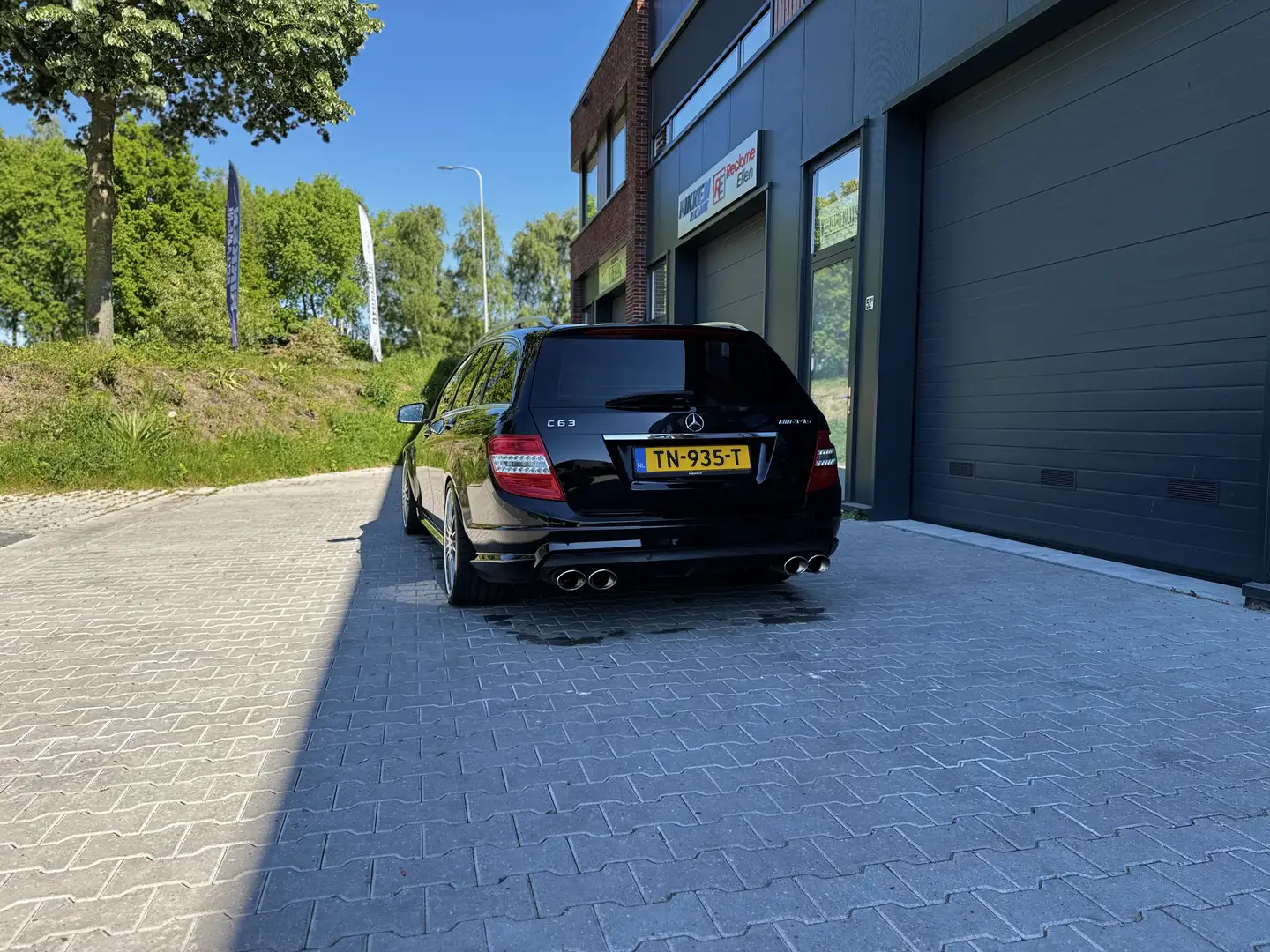 Mercedes-Benz C 63 AMG T 7G-TRONIC Performance Plus SPORT EDITION - 2