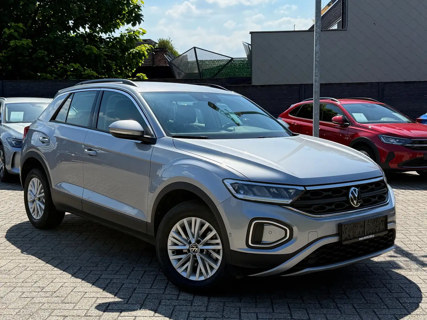 Volkswagen T-Roc T-Roc 1.5 TSI DSG Life "Camera / App Connect" Argent - 1
