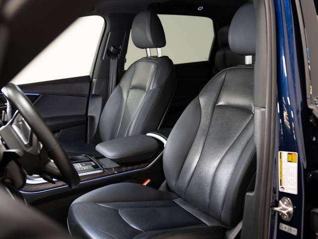 used 2022 Audi Q7 car, priced at $39,900