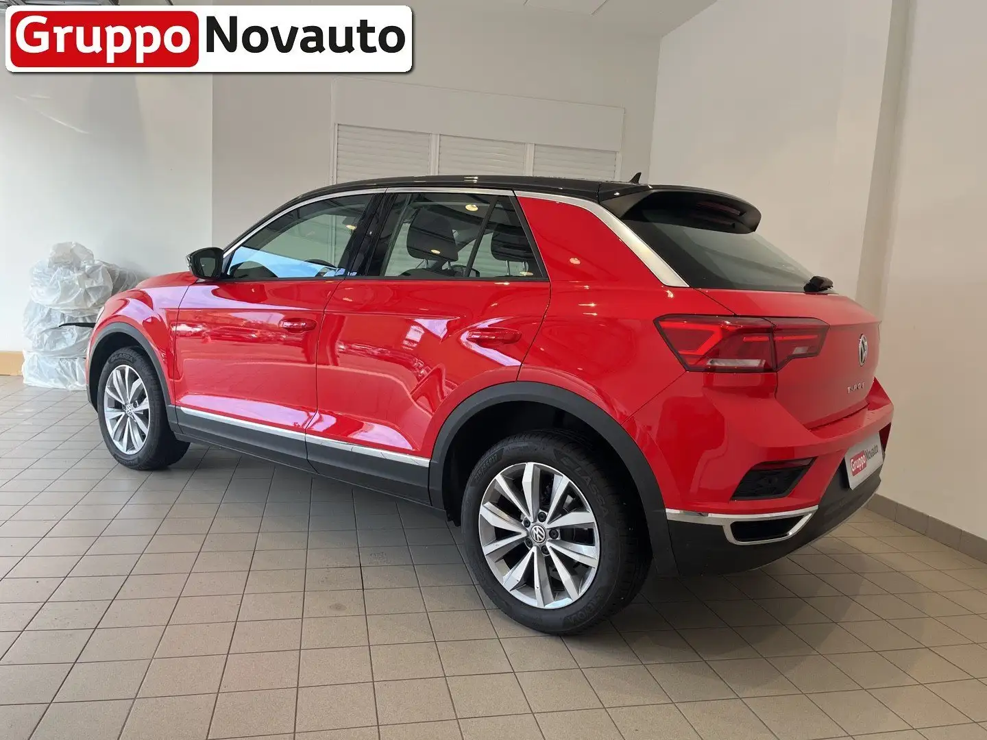 Volkswagen T-Roc T-Roc 1.5 TSI ACT DSG Style BlueMotion Technology Rood - 2