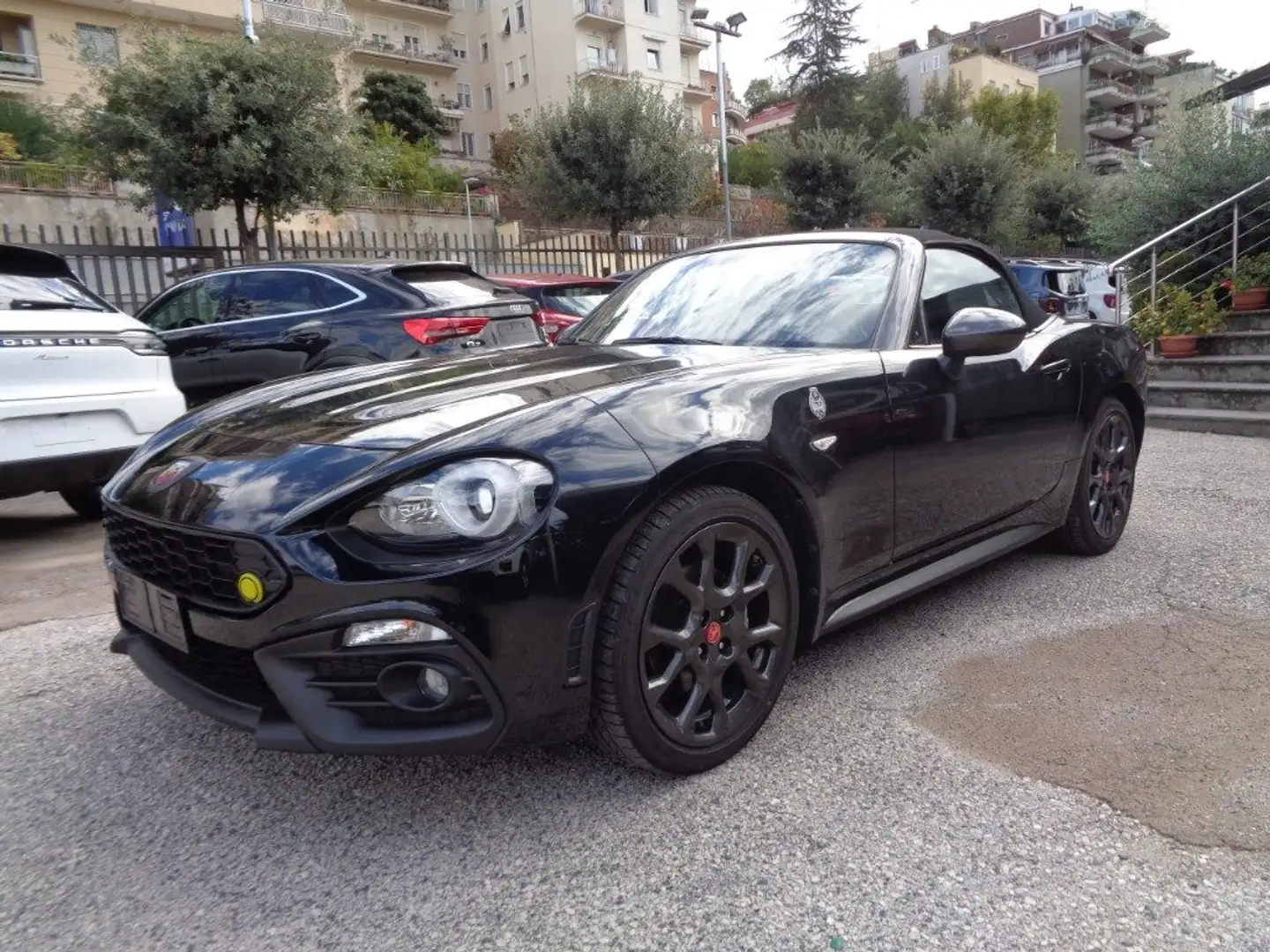 Fiat 124 Spider ABARTH 1400 TURBO MULTIAIR 70° ANNIV. 170CV ITALI Negro - 2
