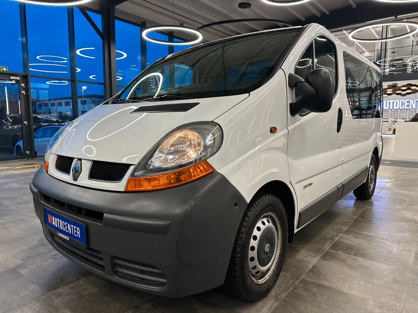 Renault Trafic Combi L1H1 2,7t verglast*9- Sitzer*AHK* Alb - 2