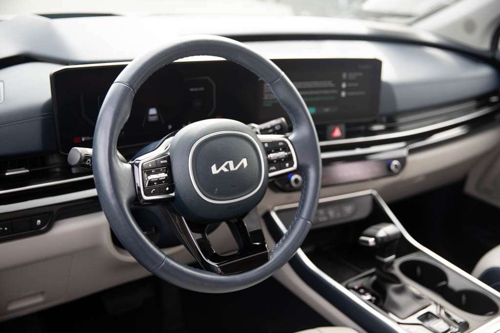 2025 Kia Carnival