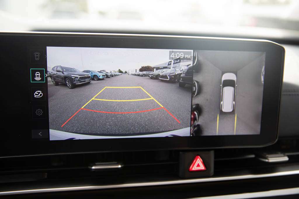 2025 Kia Carnival