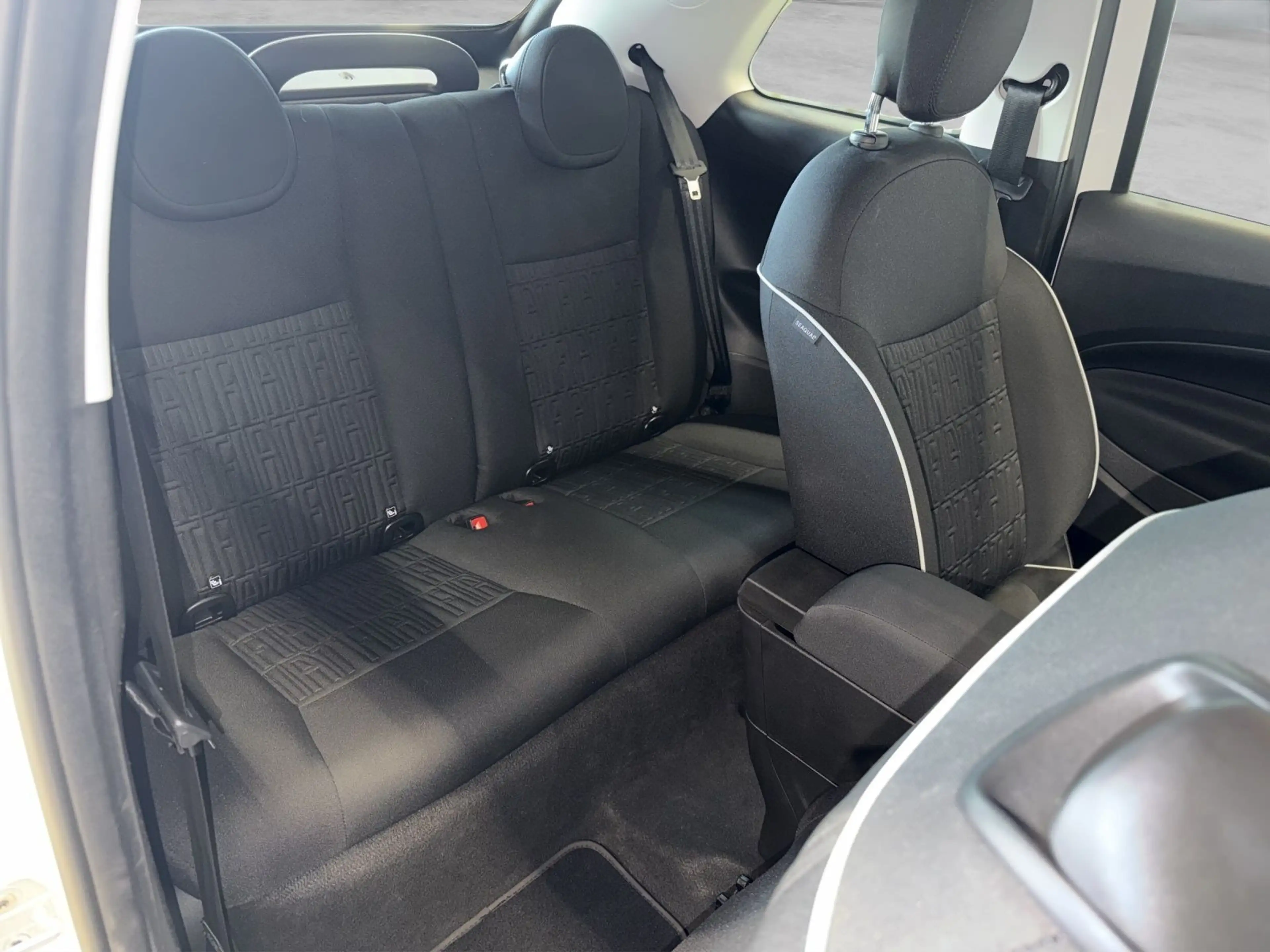Fiat 500e Cabrio — photo 8