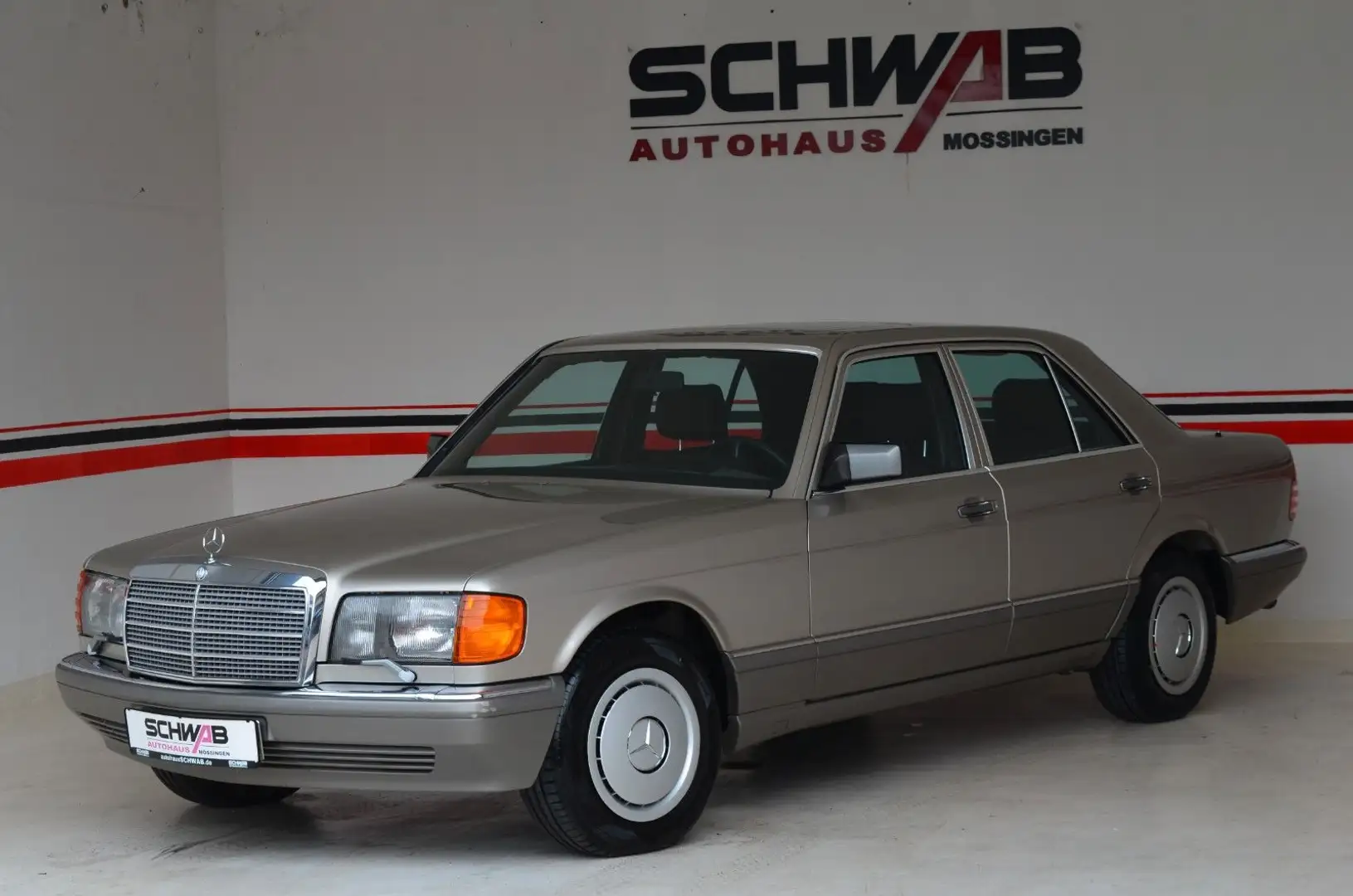 Mercedes-Benz 420 SE | 1.Hand-Rentnerfahrzeug-Garagenfahrzeug Beige - 1