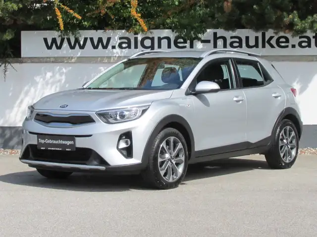 Kia Stonic 1,4 MPI ISG Silber