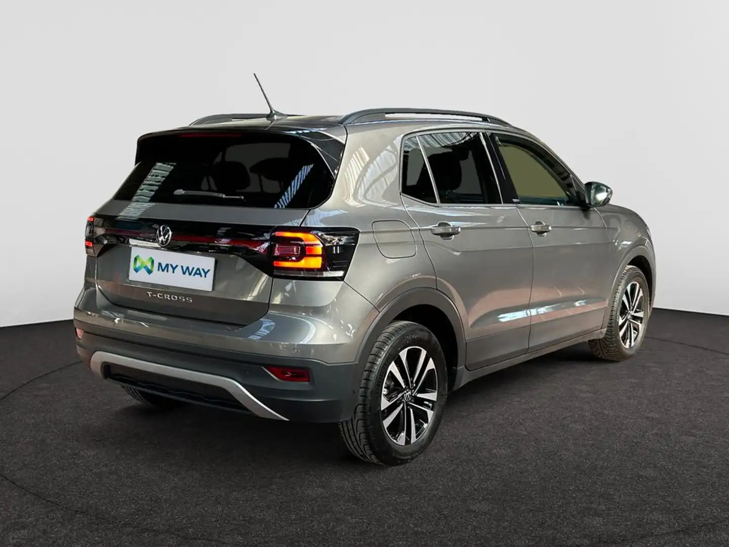 Volkswagen T-Cross United 1.0TSI 81kW(110ch) DSG7 Gris - 2